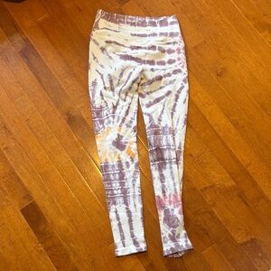Spiritual Gangster Tie-Dye Leggings in Brown and Cream